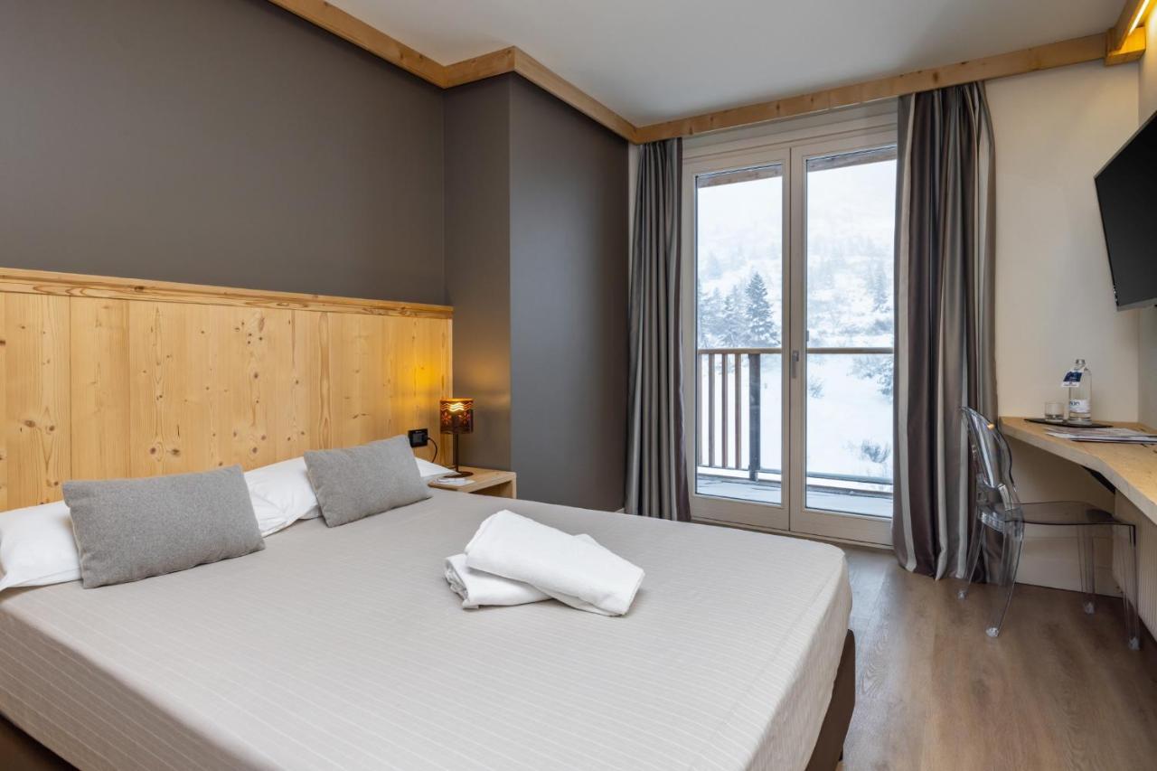 Hotel Piandineve باسو ديل تونالي المظهر الخارجي الصورة