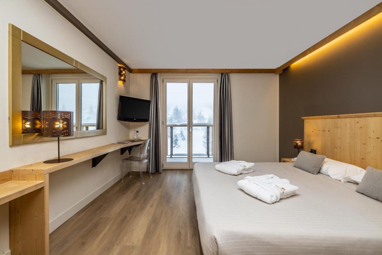 Hotel Piandineve باسو ديل تونالي المظهر الخارجي الصورة