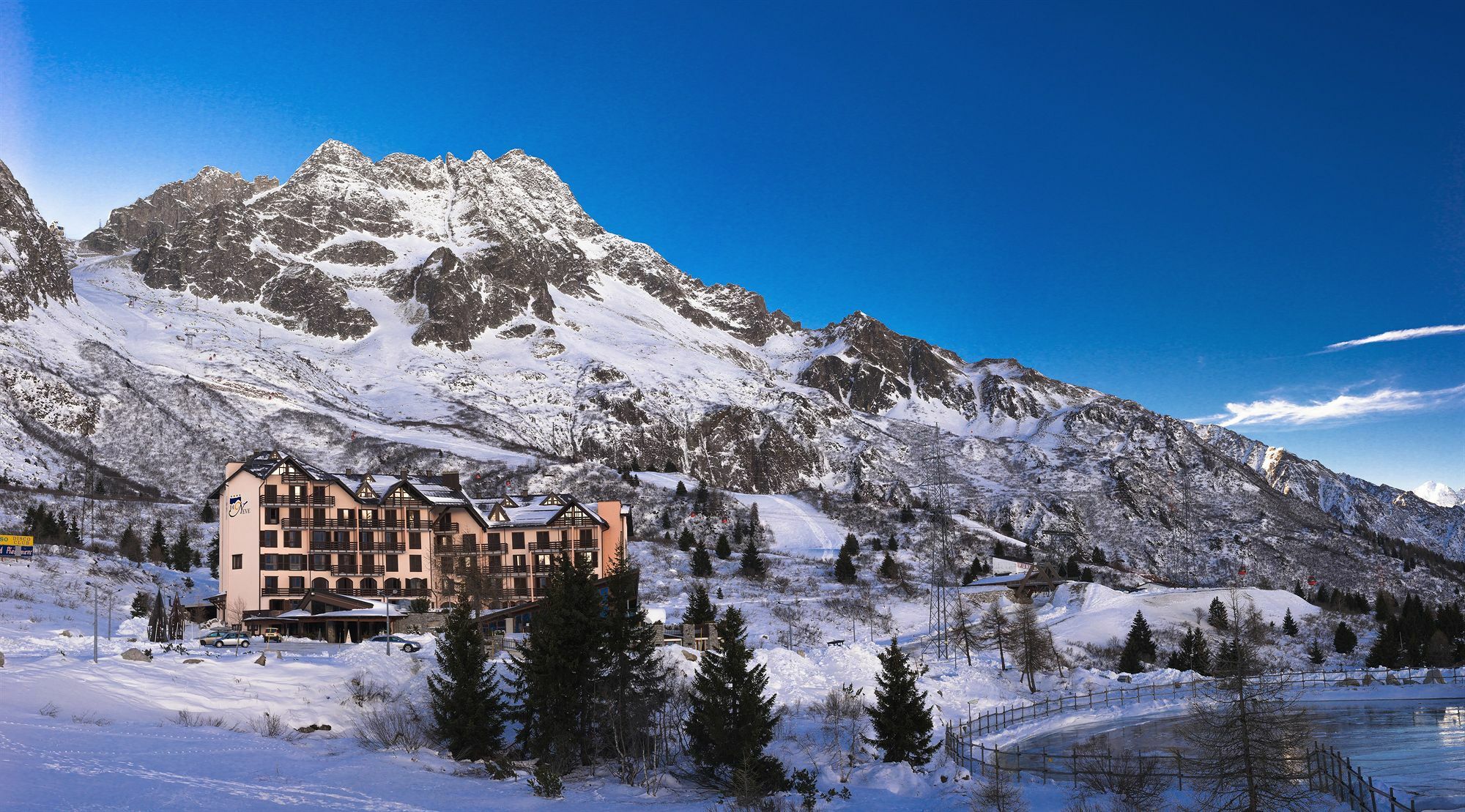 Hotel Piandineve باسو ديل تونالي المظهر الخارجي الصورة